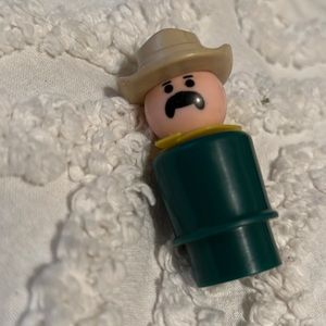 Vintage Fisher-Price Little people, zookeeper play family zoo Western town man